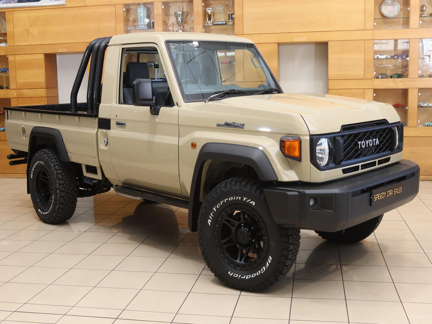 Toyota Land Cruiser 79 2.8 cars for sale in Klerksdorp - AutoTrader