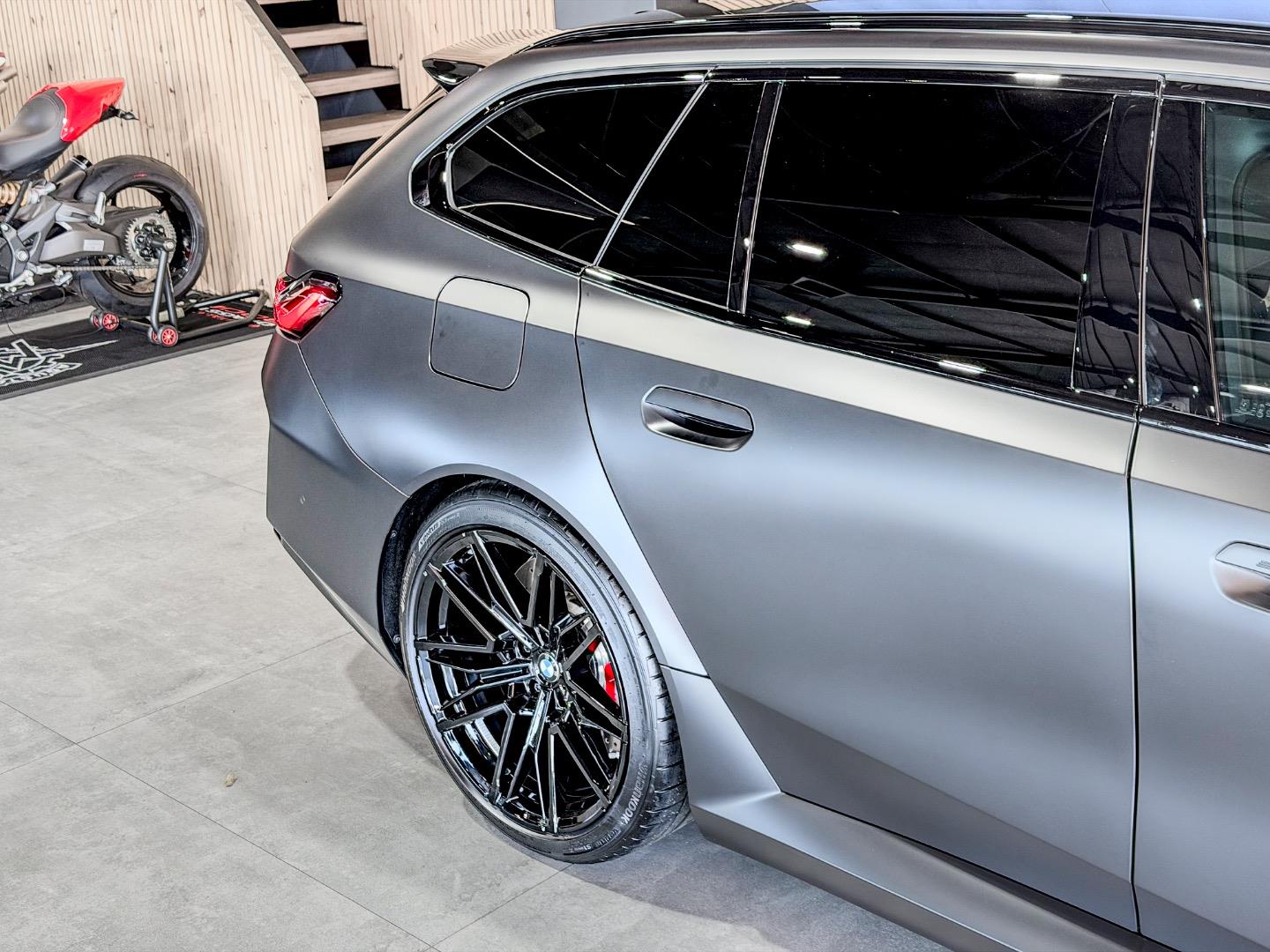 BMW M5 M5 Touring Veloce Automobili