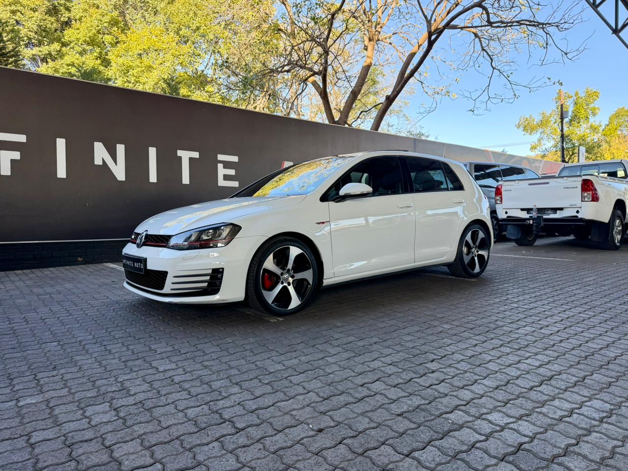 Volkswagen Golf GTI Auto Infinite Auto Gezina