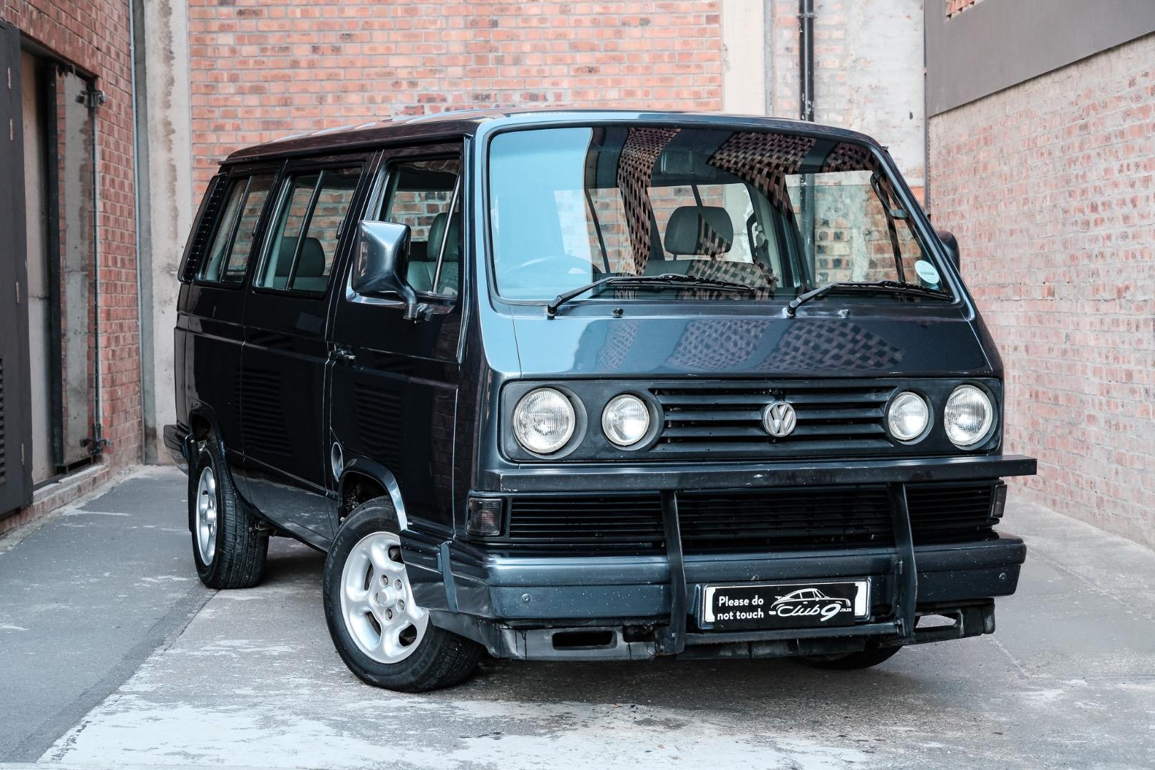 Volkswagen Microbus Exclusive 2.6i Club 9