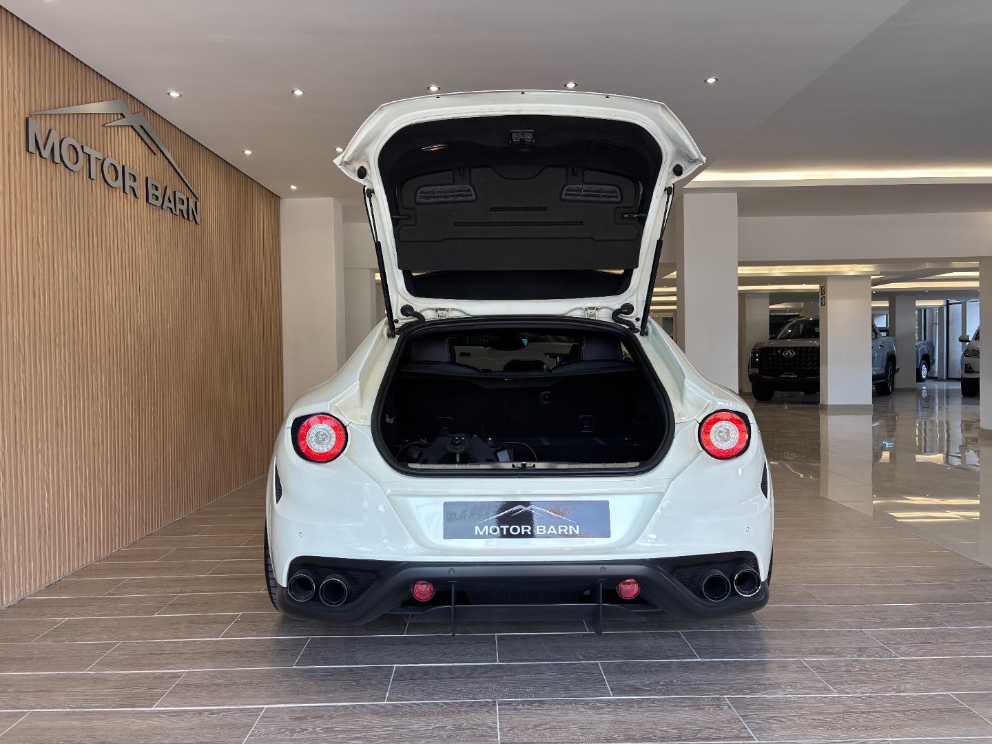 Ferrari FF FF Motor Barn