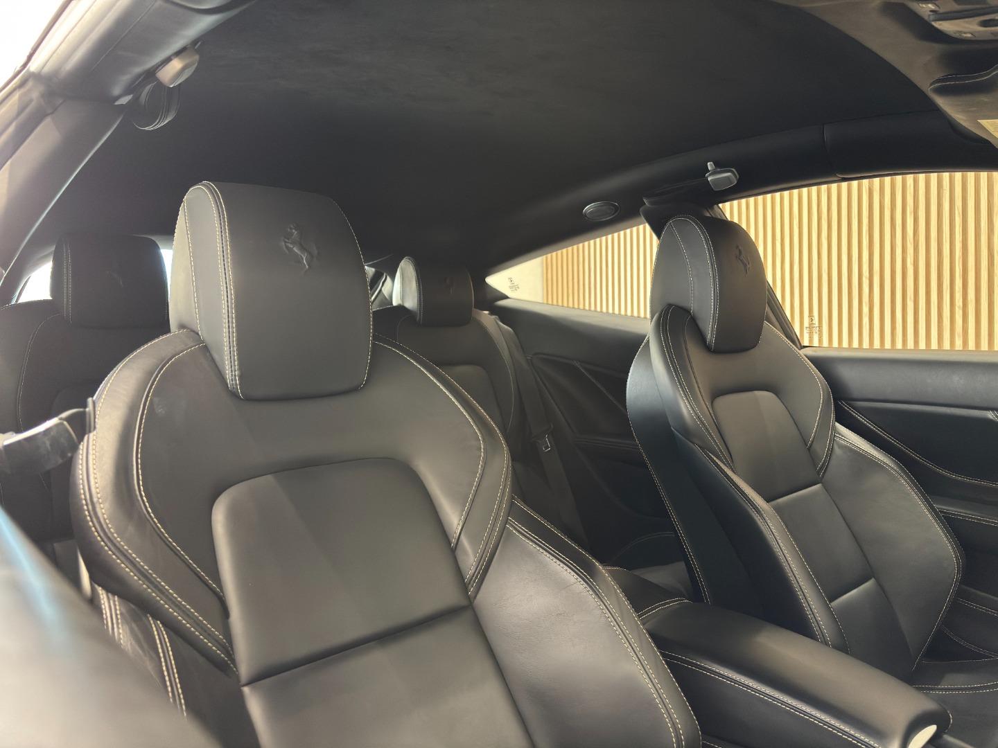 Ferrari FF FF Motor Barn