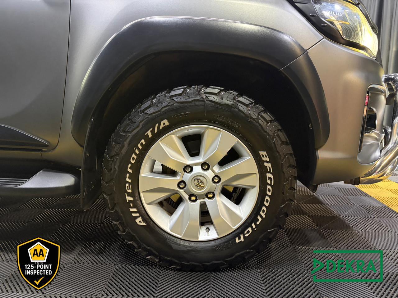 Toyota Hilux 2.4GD-6 Double Cab SRX Auto Koos and Mike Cars