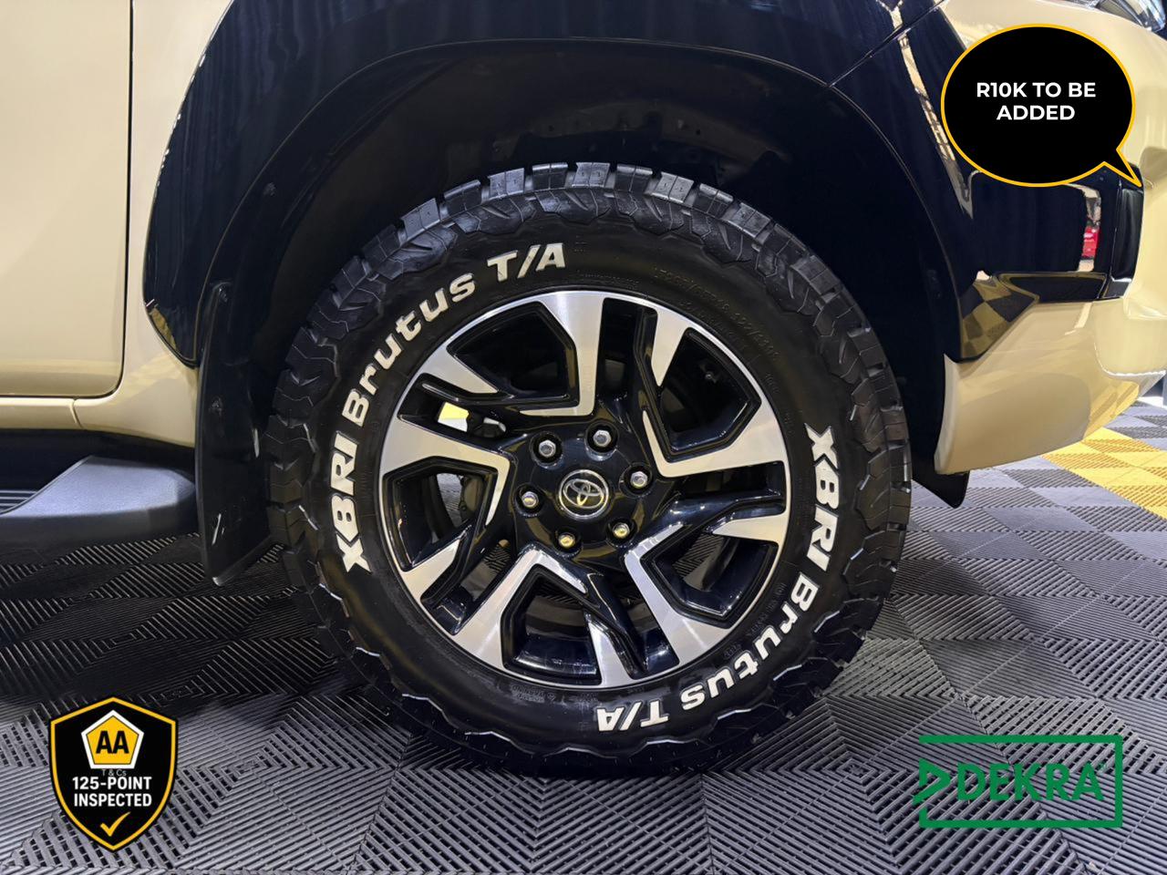 Toyota Hilux 2.8GD-6 Double Cab 4x4 Legend 55 Koos and Mike Cars