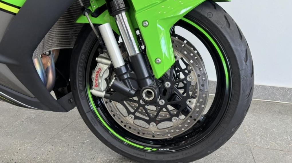 Kawasaki Ninja ZX 10R for sale in Benoni - ID: 28555690 - AutoTrader