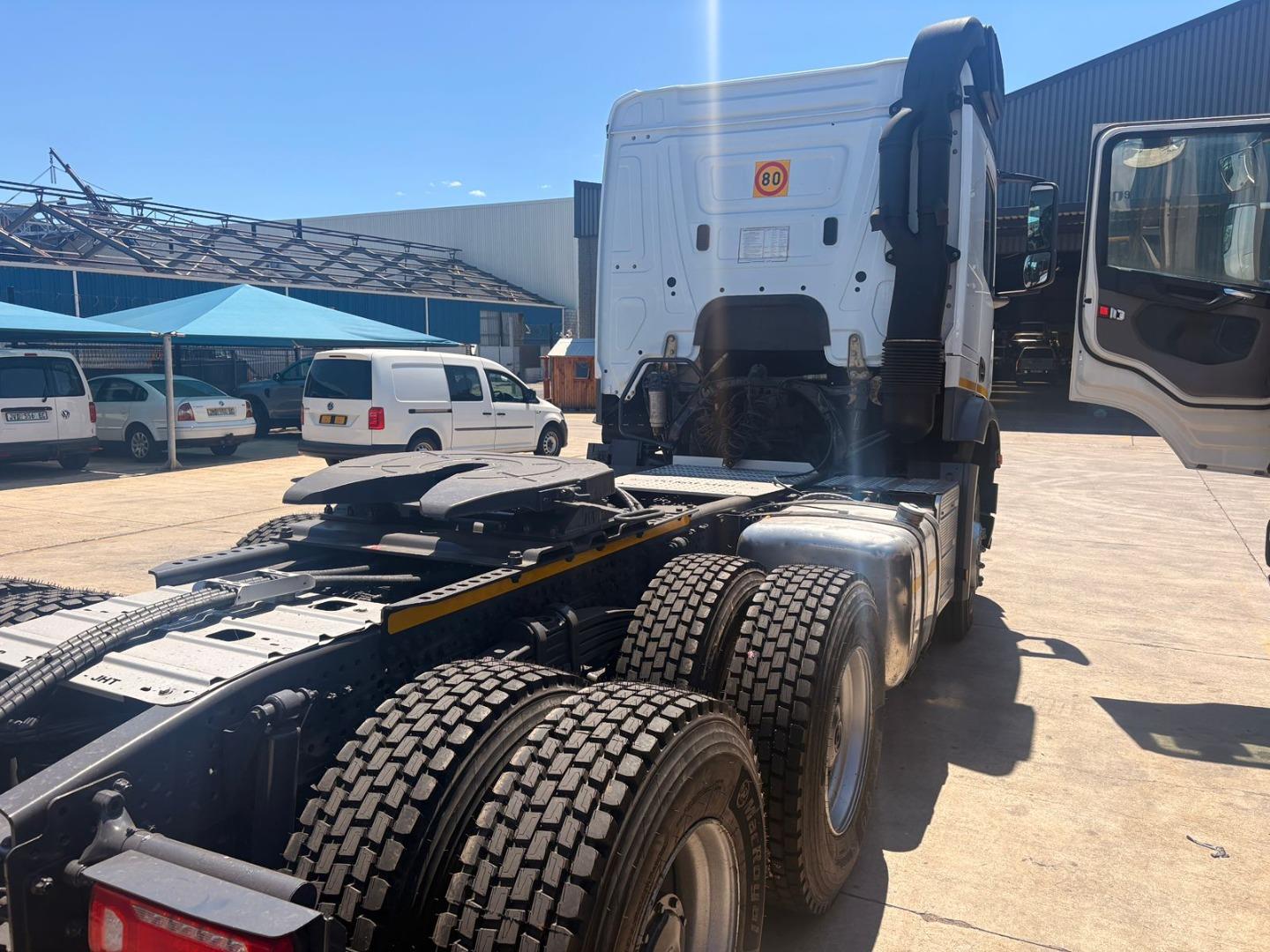 Mercedes-Benz 33-45 HUB REDUCTION Billson Trucks Pe (Pty) Ltd