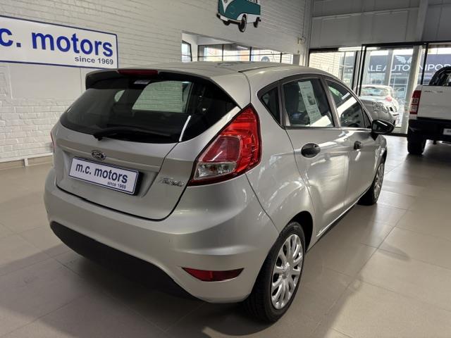 Ford Fiesta 5-door 1.4 Ambiente MC Motors