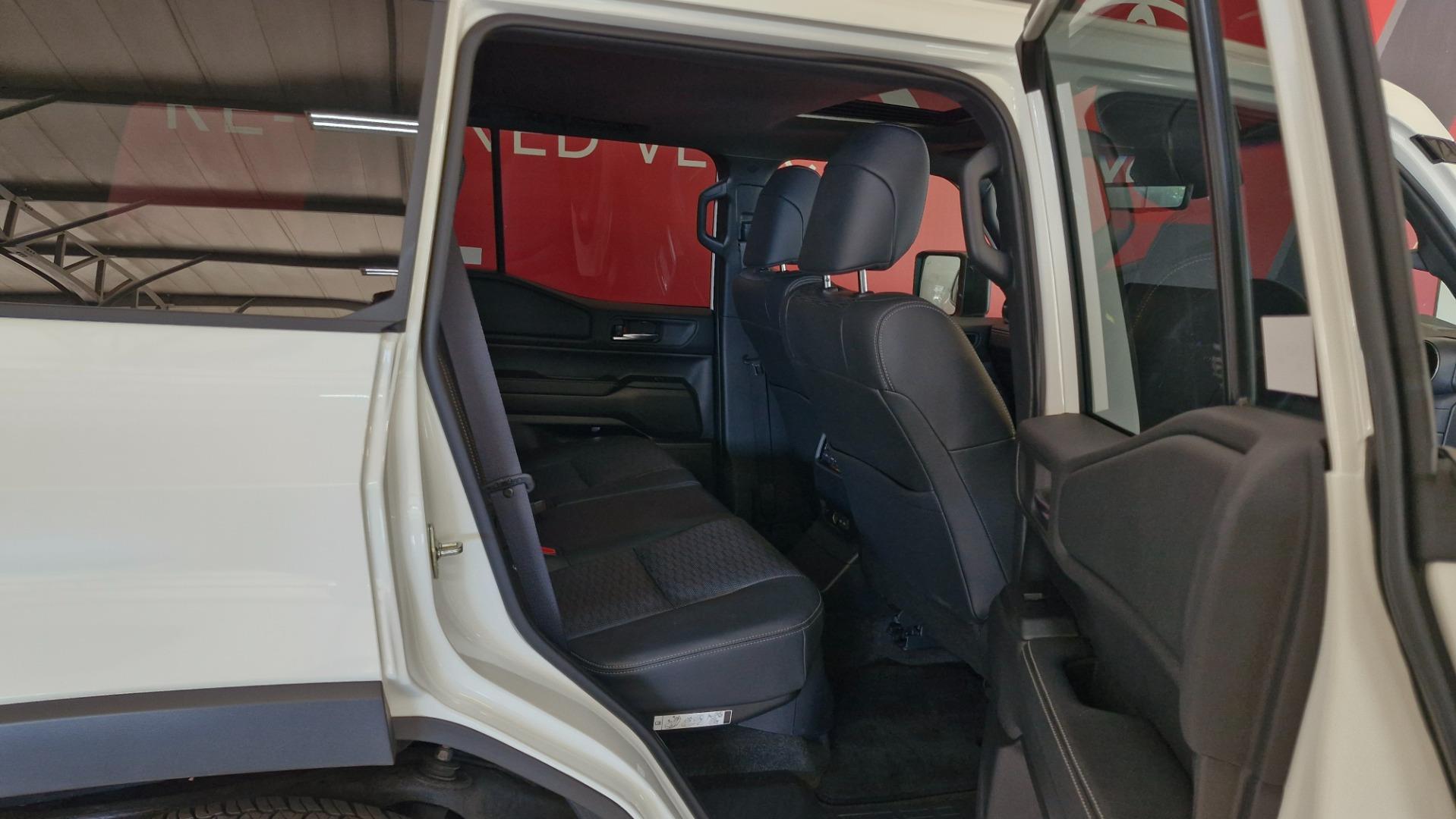 Toyota Land Cruiser Prado 2.8GD VX-R Vaal Toyota Sasolburg