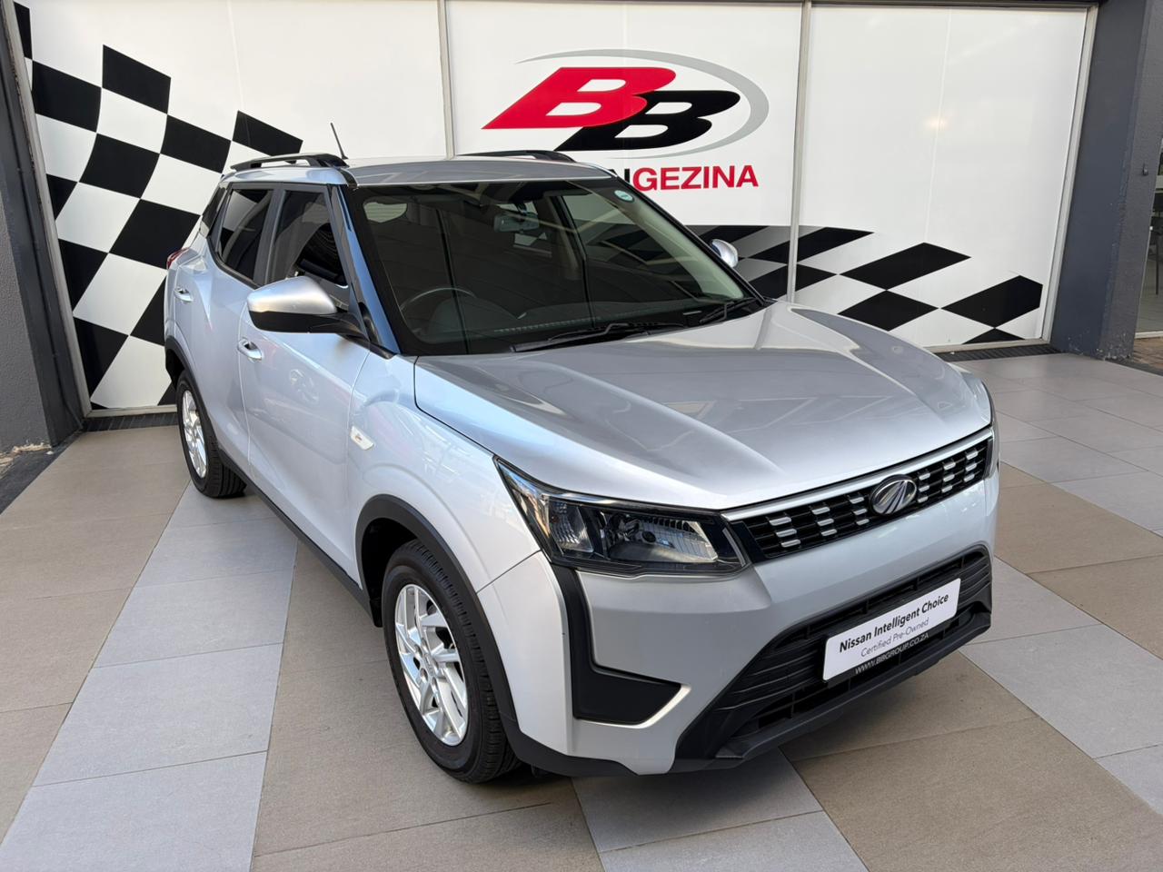 2022 Mahindra XUV300 1.5TD W6