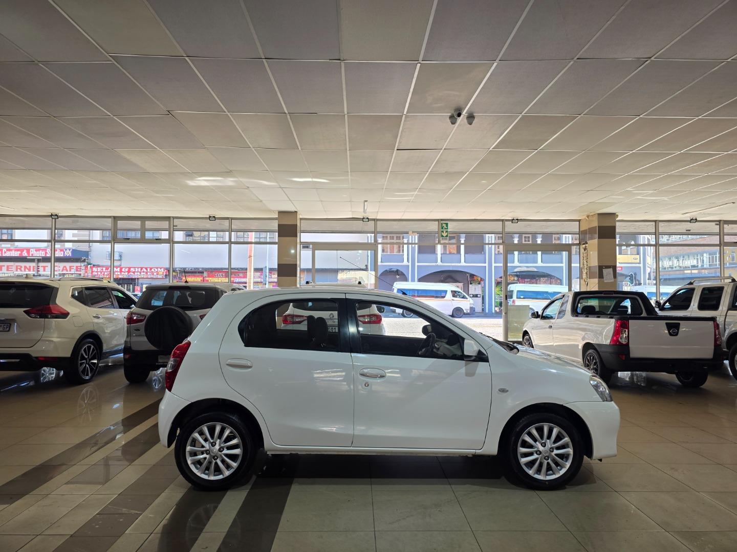 Toyota Etios Hatch 1.5 Xs Omars Car Sales