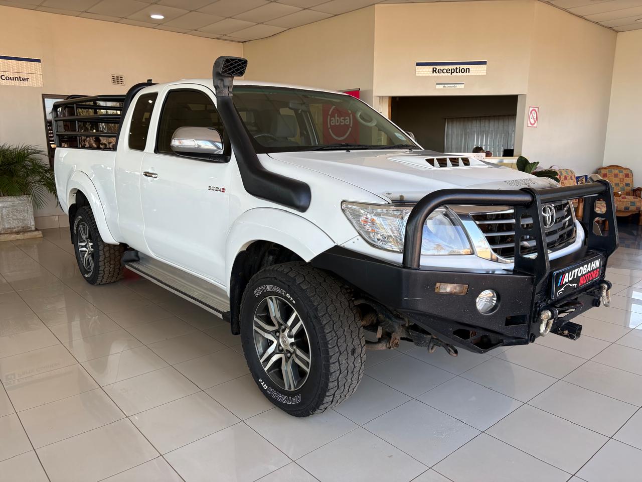Toyota Hilux 3.0D-4D Xtra Cab 4x4 Raider Autobahn Auto