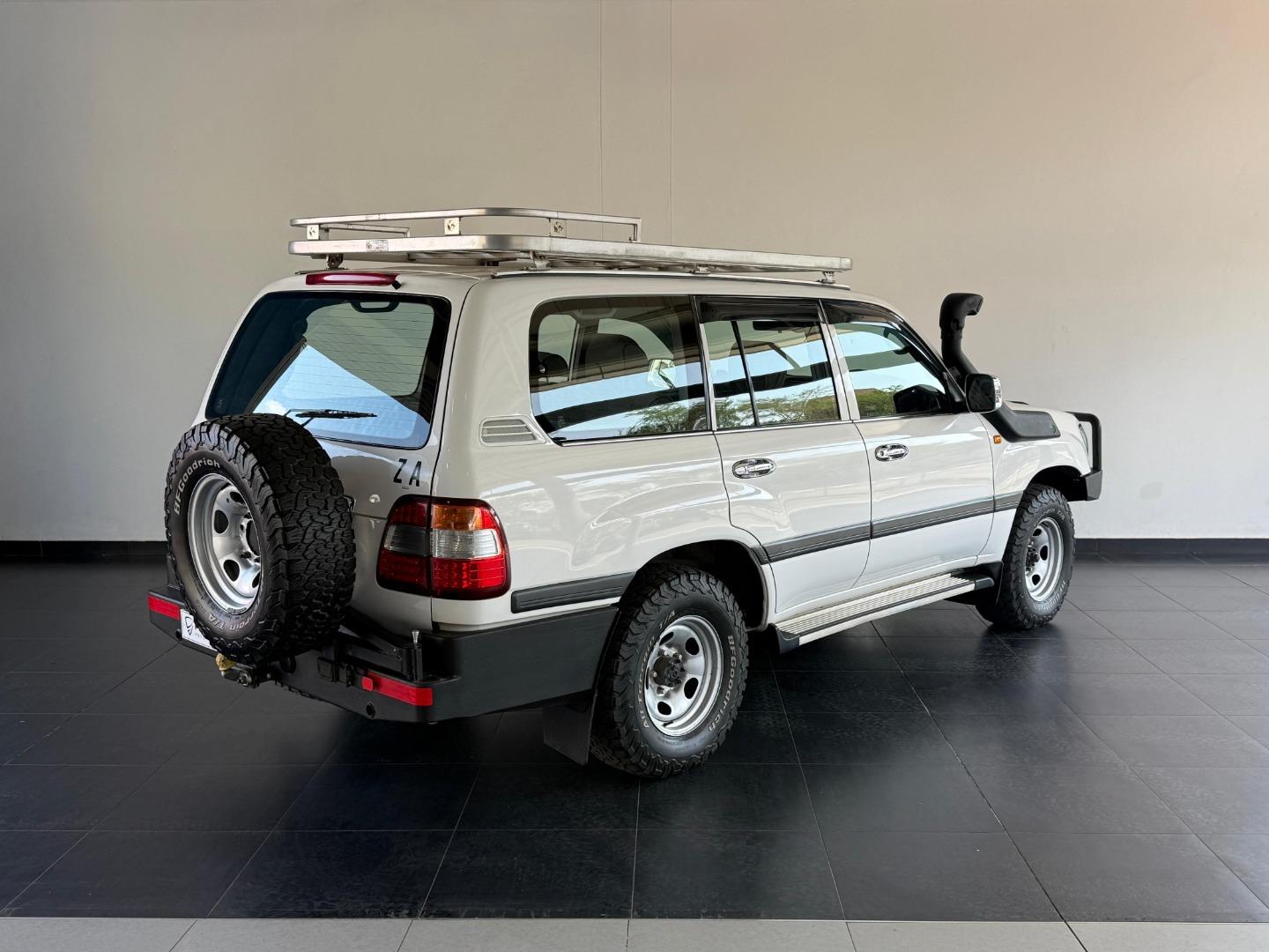Toyota Land Cruiser 105 GX 4.2 Diesel Penta Now Montana