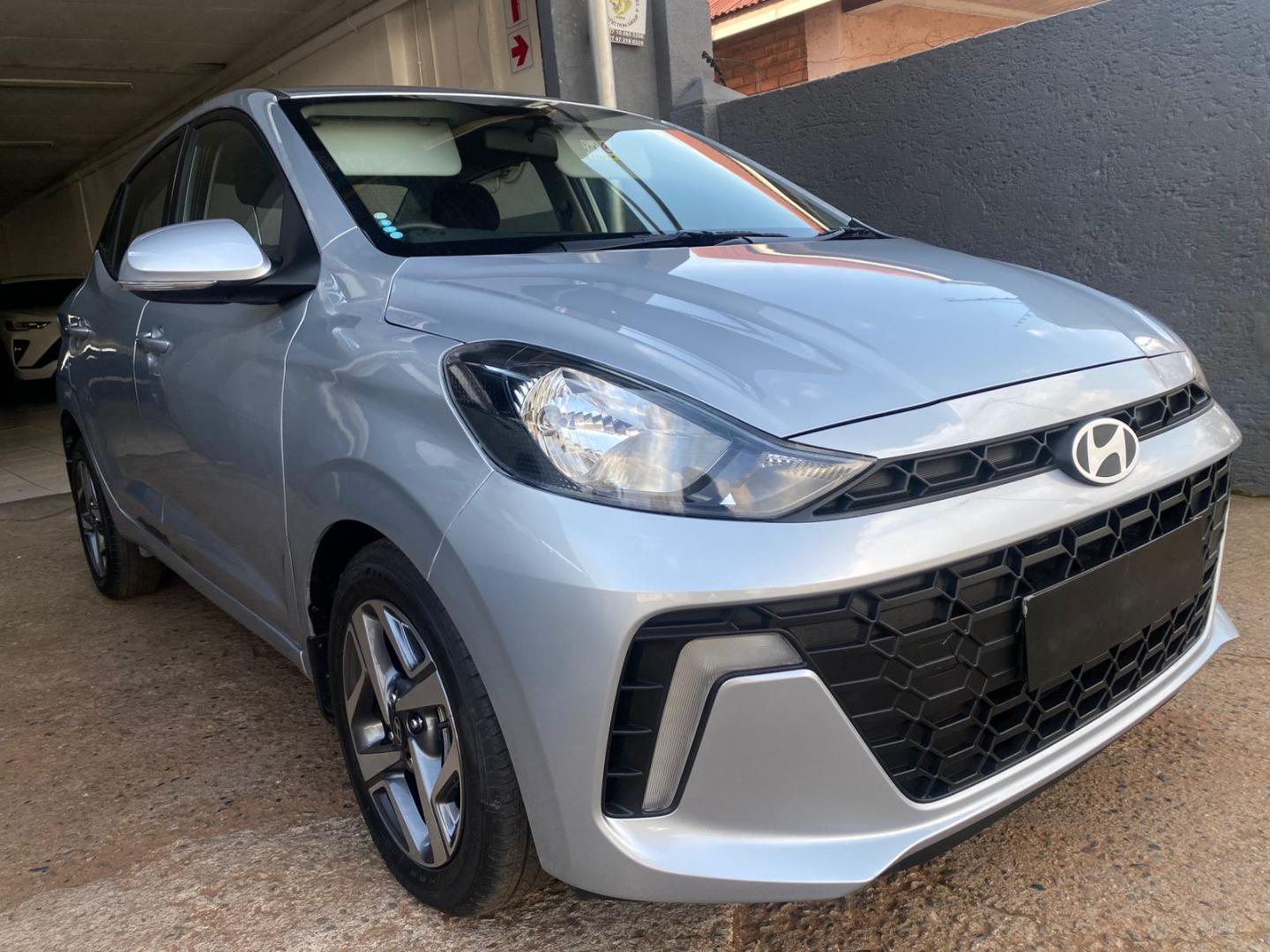 Hyundai Grand i10 1.2 Executive Sedan Auto Cars At Eastgate