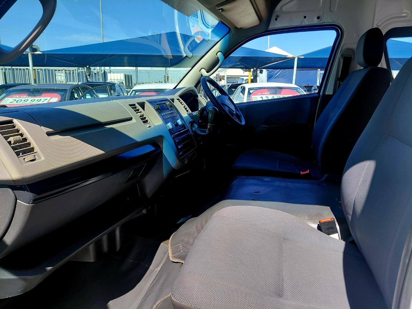 Foton View 2.4 16-Seater GP Auto