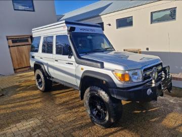Toyota Land Cruiser 76 Land Cruiser 76 4.2D Station Wagon for sale in ...