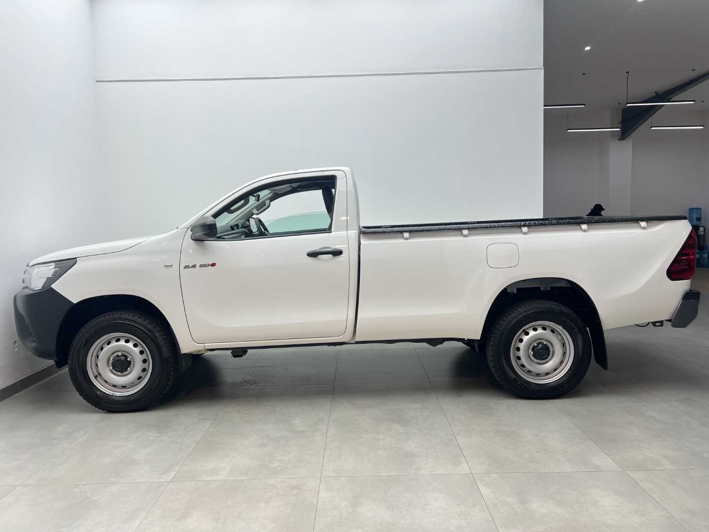 Toyota Hilux 2.4GD-6 Single Cab 4x4 SR Chery Lenasia Used