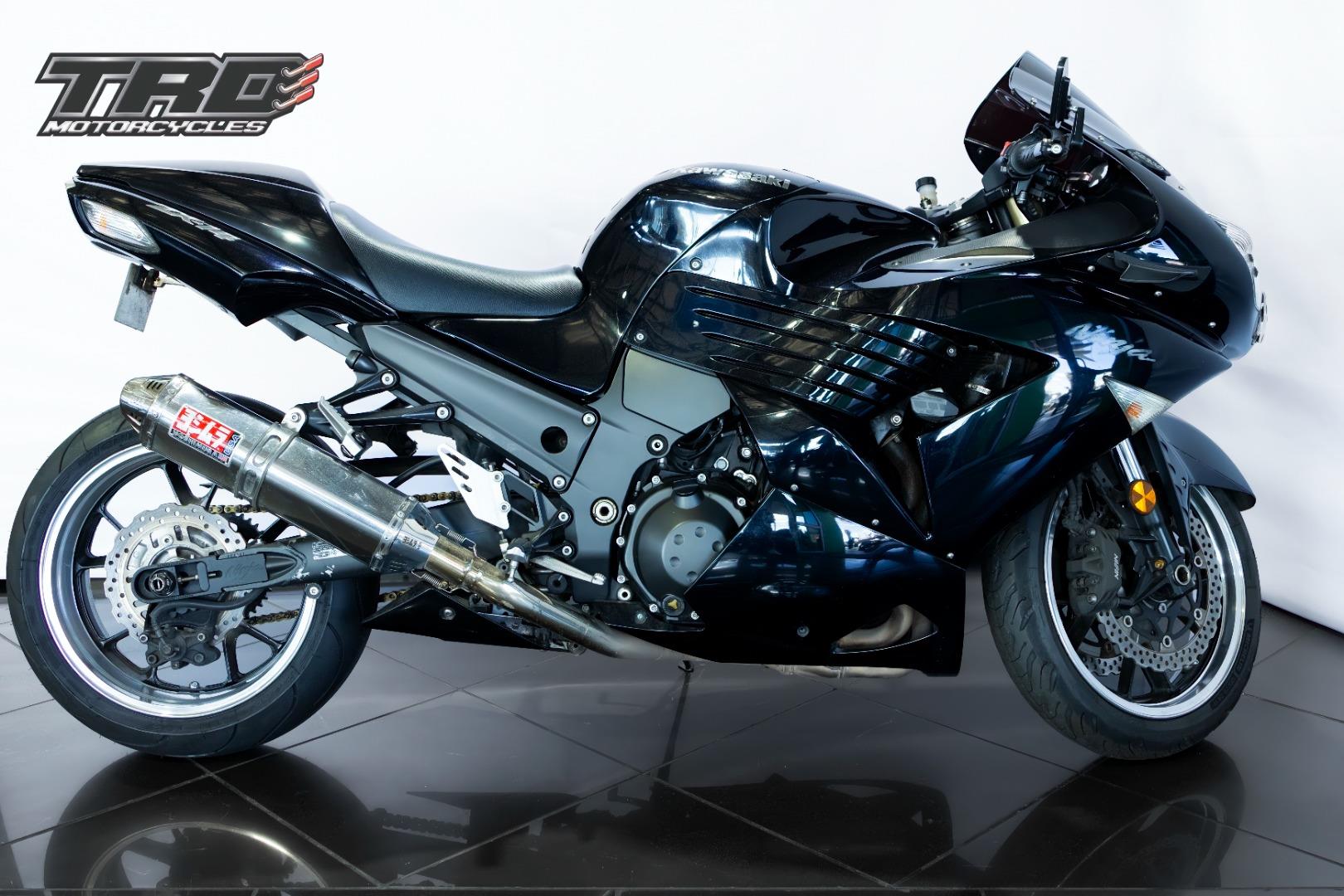 Kawasaki ZX bikes for sale in South Africa - AutoTrader