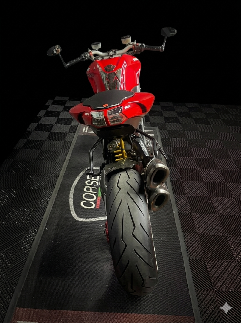 Ducati STREETFIGHTER 1098 Corse Customs
