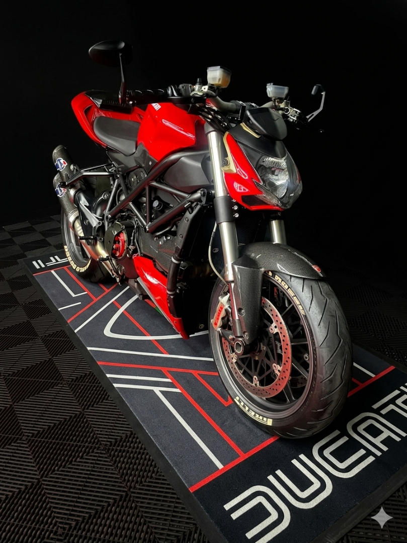 Ducati STREETFIGHTER 1098 Corse Customs