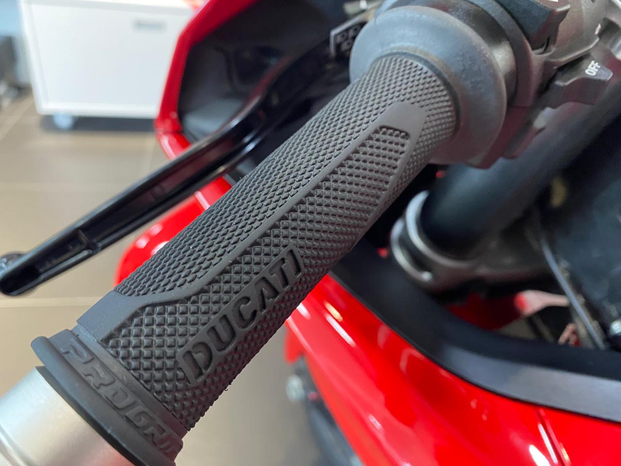 Ducati Panigale V4 Ducati Claremont