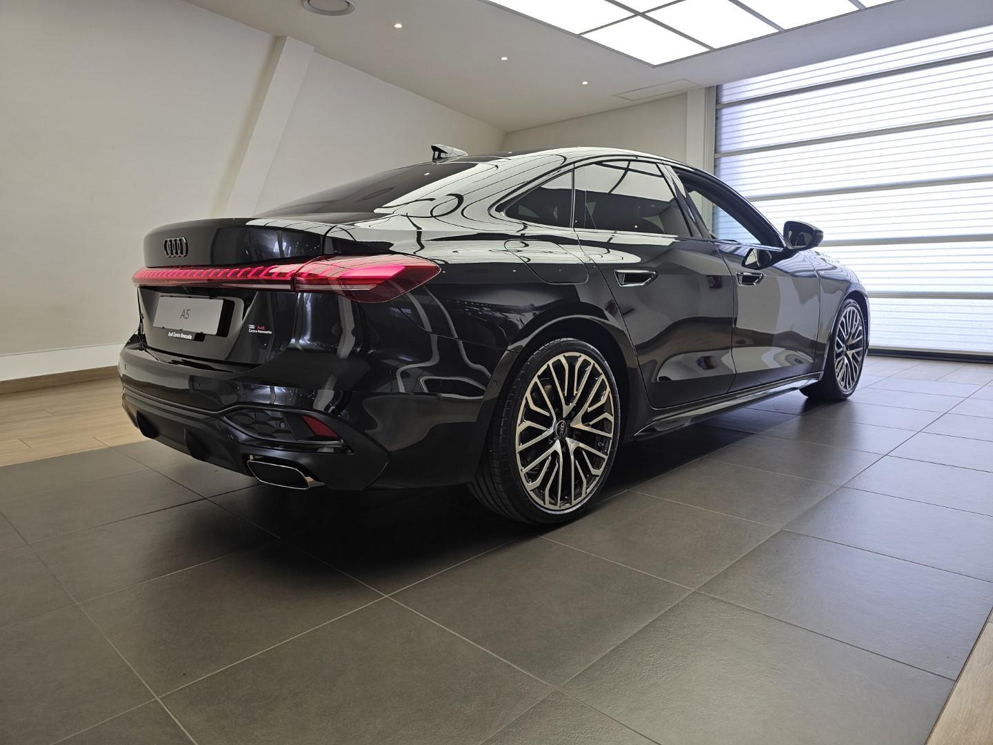 Audi A5 Sedan TFSI Black Edition Docrat Group