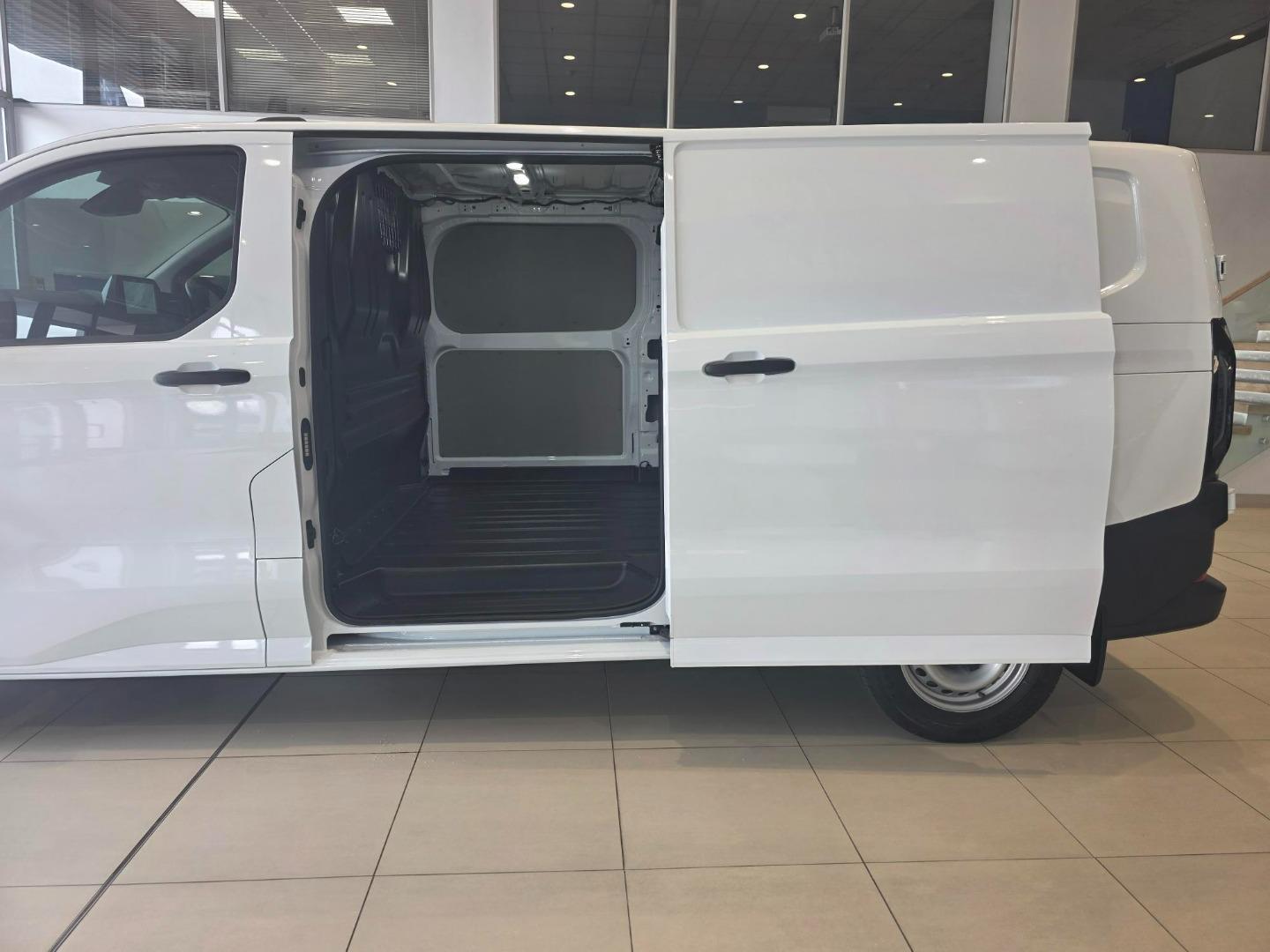 Ford Transit Custom 2.0SiT Panel Van LWB Kempster Ford Durban