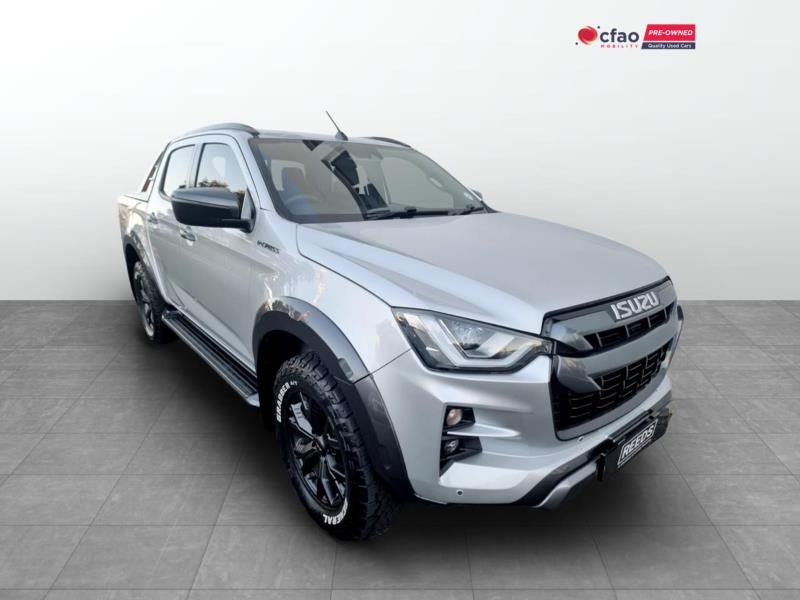 【3冊】 D.D.D. ディー・ディー・ディー #0001/0002/0003 Isuzu D-Max 3.0TD Double Cab V-Cross for sale in Goodwood - ID