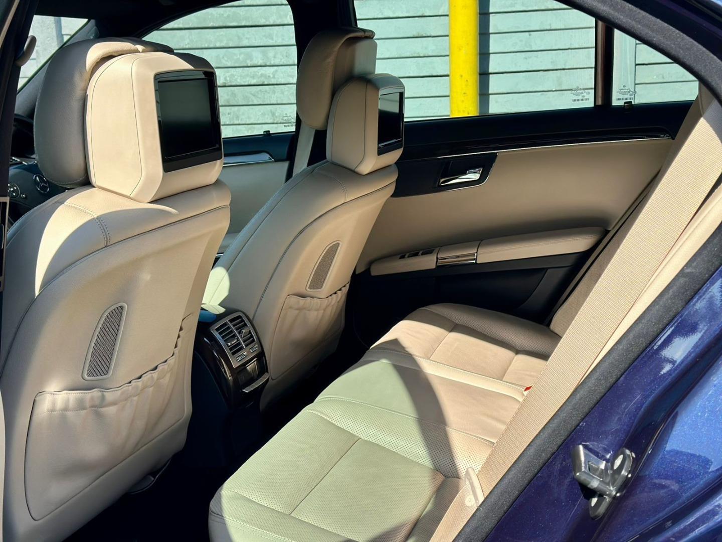 Mercedes-Benz S-Class S350 BlueTec