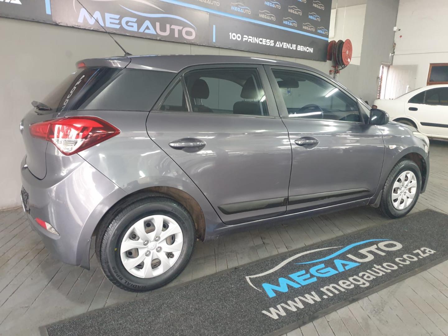 Hyundai i20 1.2 Fluid MEGAuto