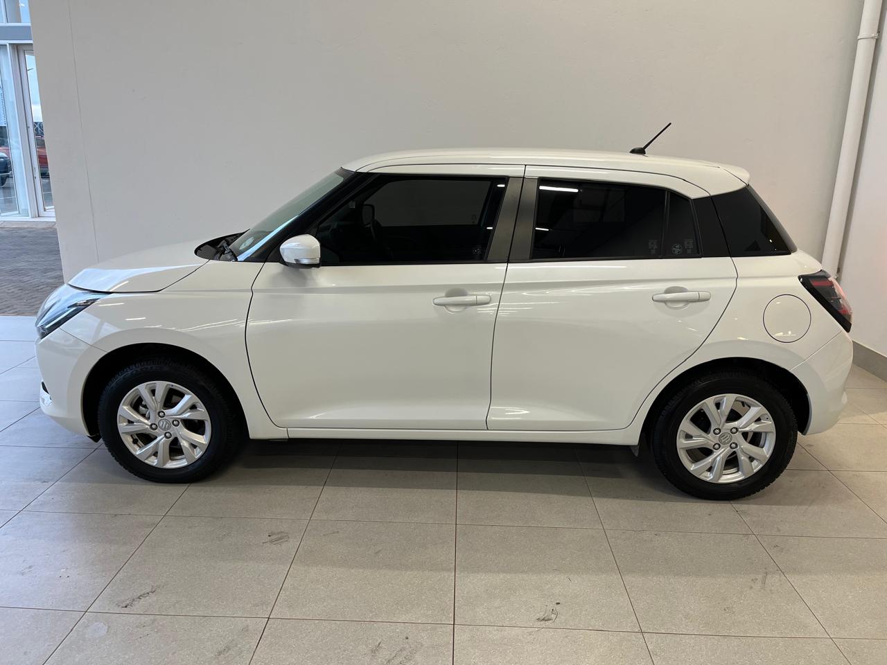 Suzuki Swift 1.2 GL+ Auto Casseys Springs Ford