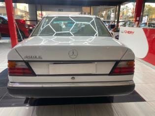 1992 Mercedes-Benz E-Class 300E Auto for sale