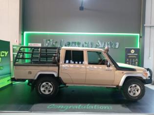 2017 Toyota Land Cruiser 79 4.5D-4D LX V8 Double Cab for sale
