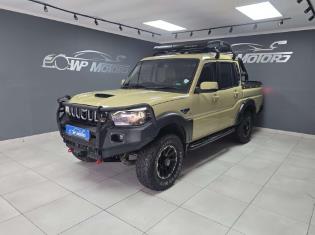 2023 Mahindra Pik Up 2.2CRDe Double Cab 4x4 S11 Karoo Dawn for sale