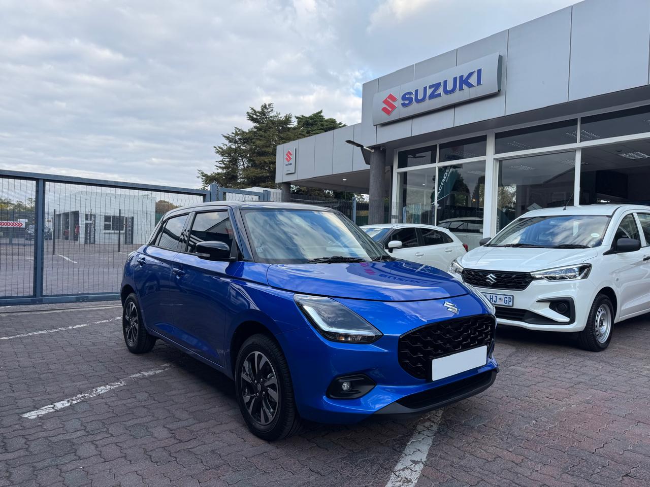 Suzuki Swift 1.2 GLX Manual Suzuki Rivonia