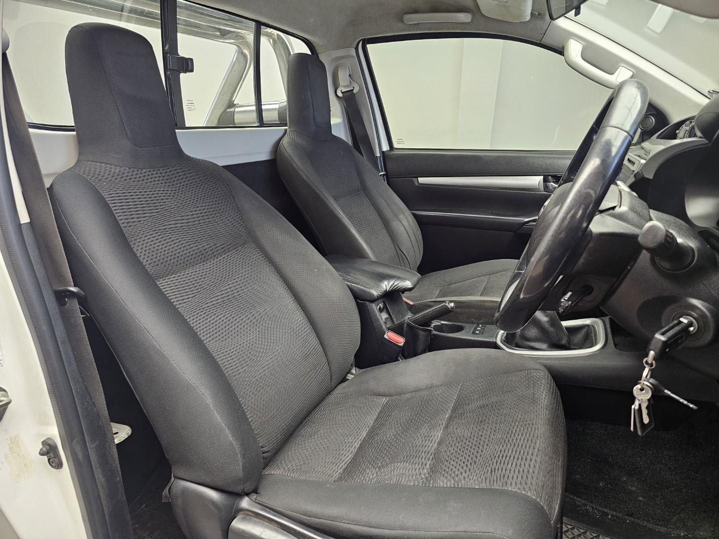 Toyota Hilux 2.8GD-6 Raider Docrat Group