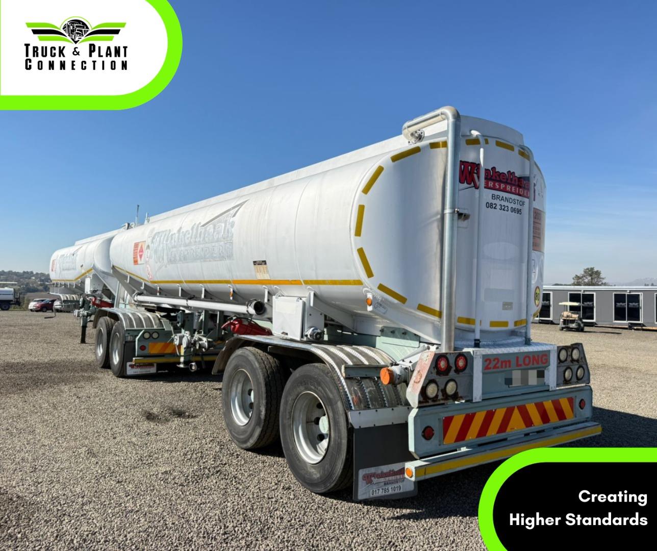 SA ROAD 42 000L Fuel Tanker Truck and Plant Connection