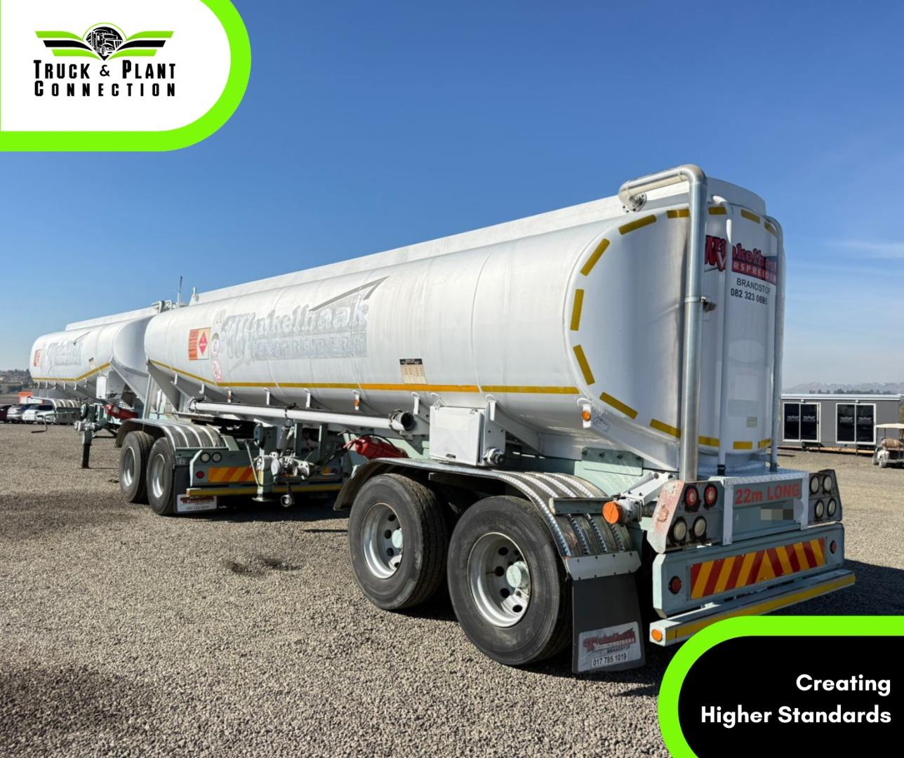 SA ROAD 42 000L Fuel Tanker Truck and Plant Connection