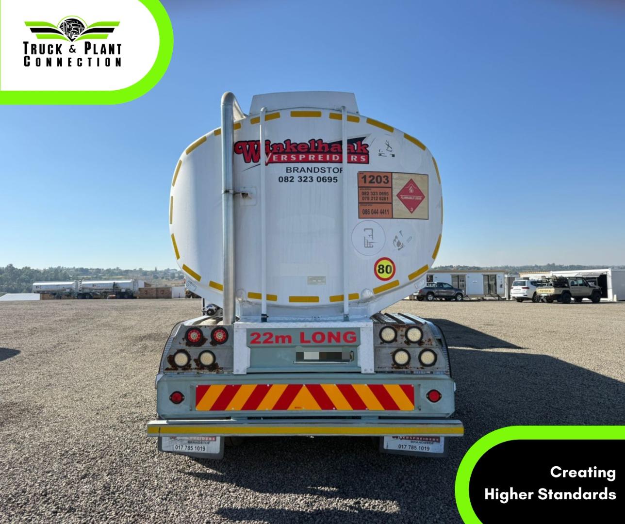 SA ROAD 42 000L Fuel Tanker Truck and Plant Connection