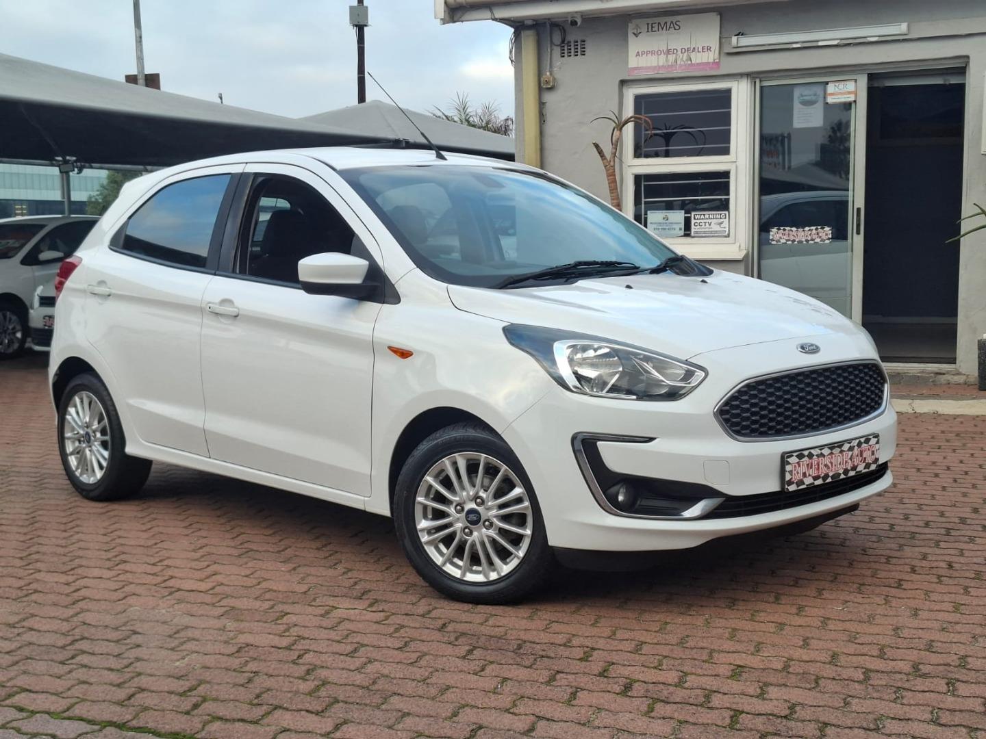 Ford Figo Hatch 1.5 Titanium Riverside Auto