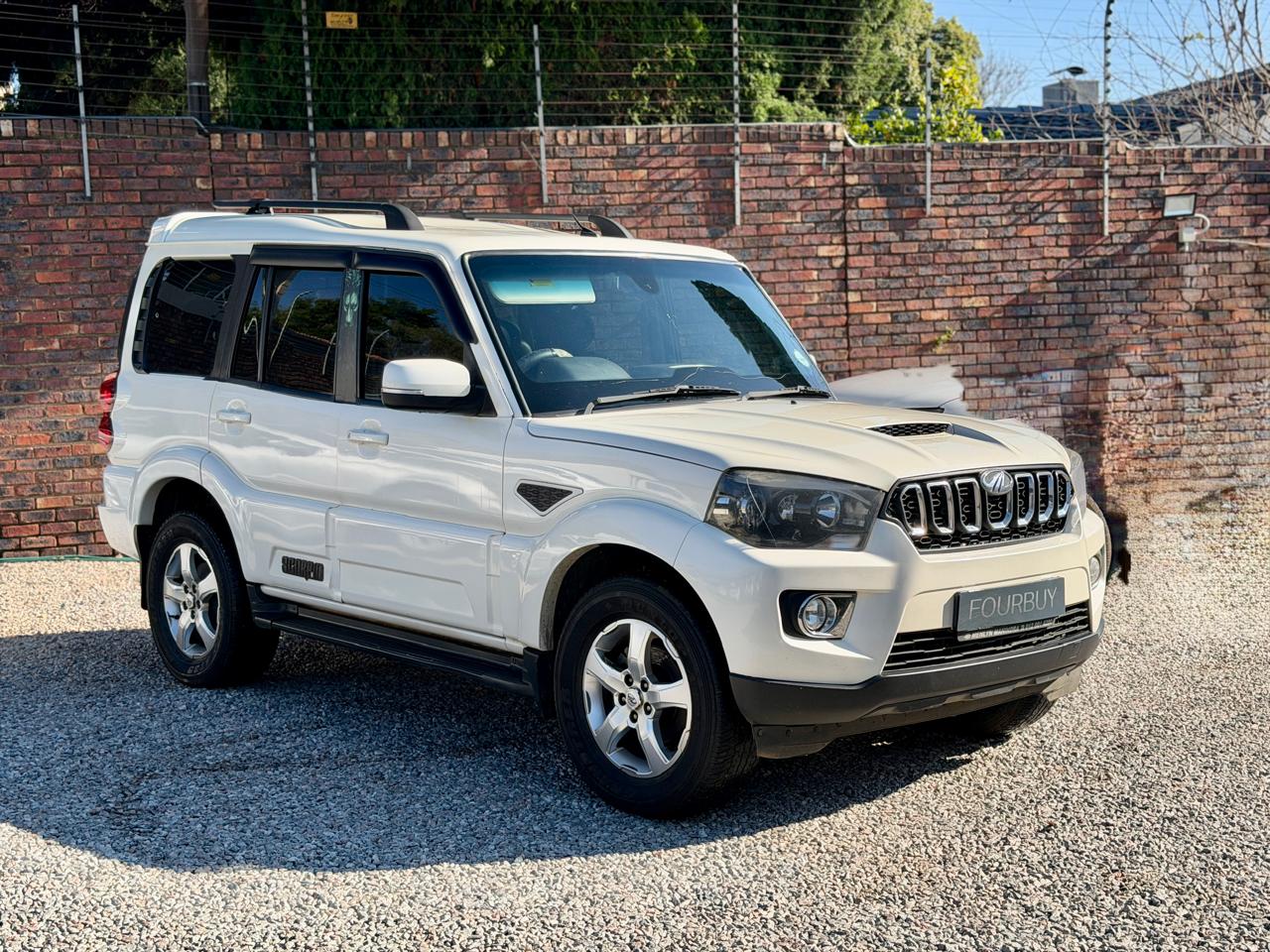 Mahindra Scorpio 2.2TD S11 Fourbuy Fourways Gardens