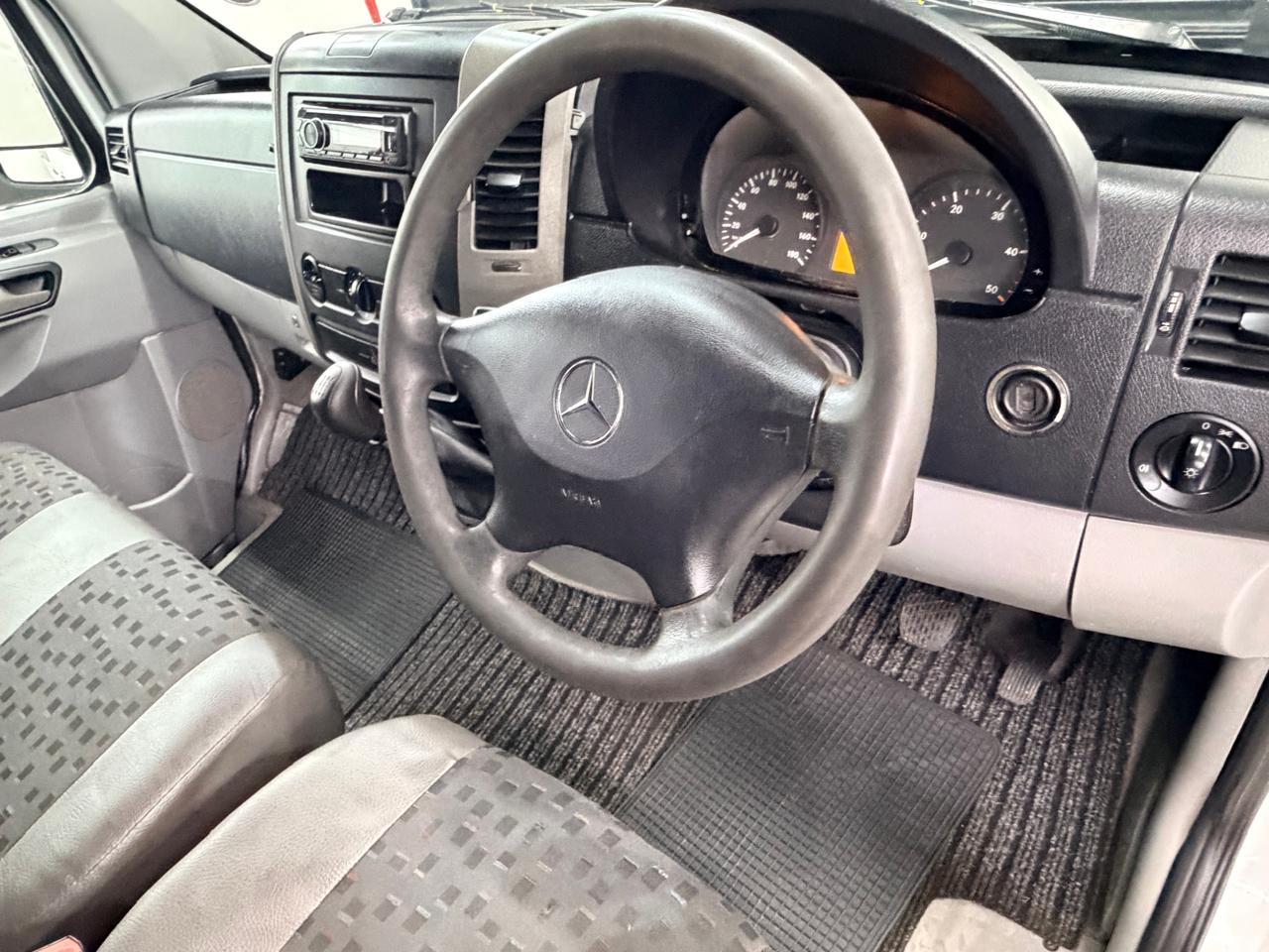 Mercedes-Benz Sprinter 515 CDI Auto Addicts