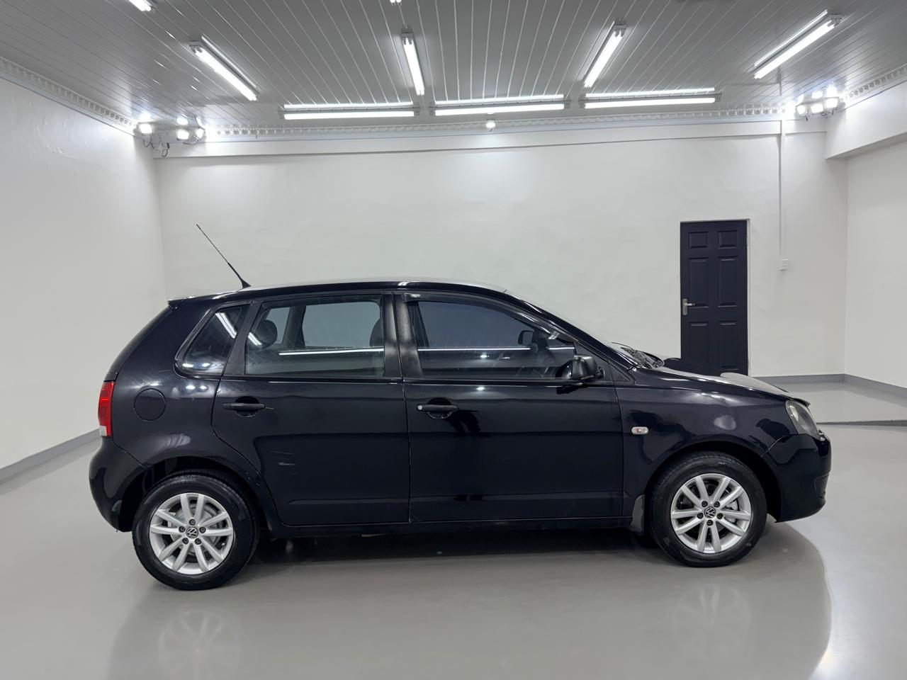 Volkswagen Polo Vivo 5-Door 1.6 Trendline Auto Addicts