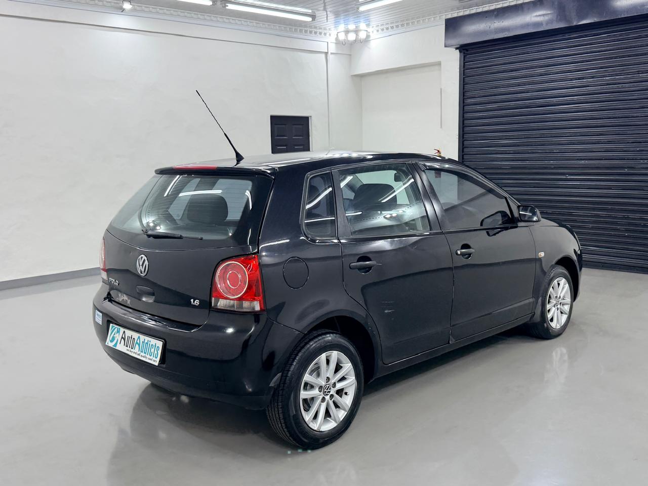 Volkswagen Polo Vivo 5-Door 1.6 Trendline Auto Addicts
