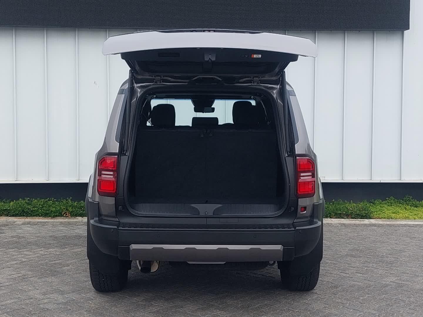 Toyota Land Cruiser Prado 2.8GD VX-R Rola Toyota Somerset West Used