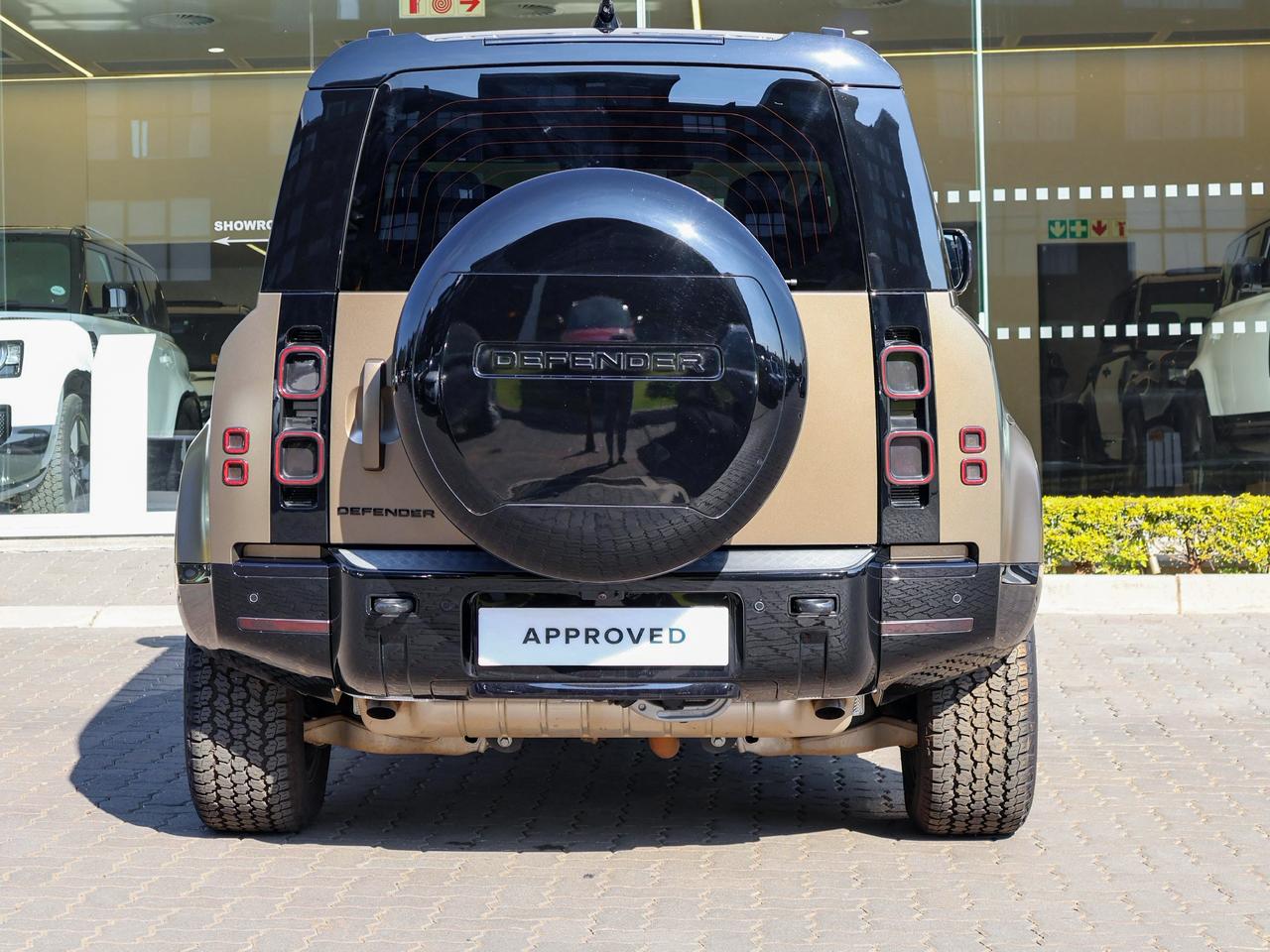 Land Rover Defender 110 D350 X-Dynamic HSE Jaguar Land Rover Bedfordview