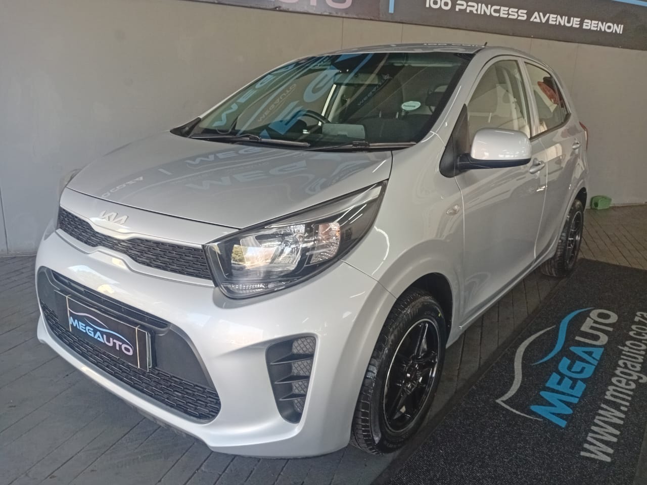 Kia Picanto 1.0 STREET MEGAuto
