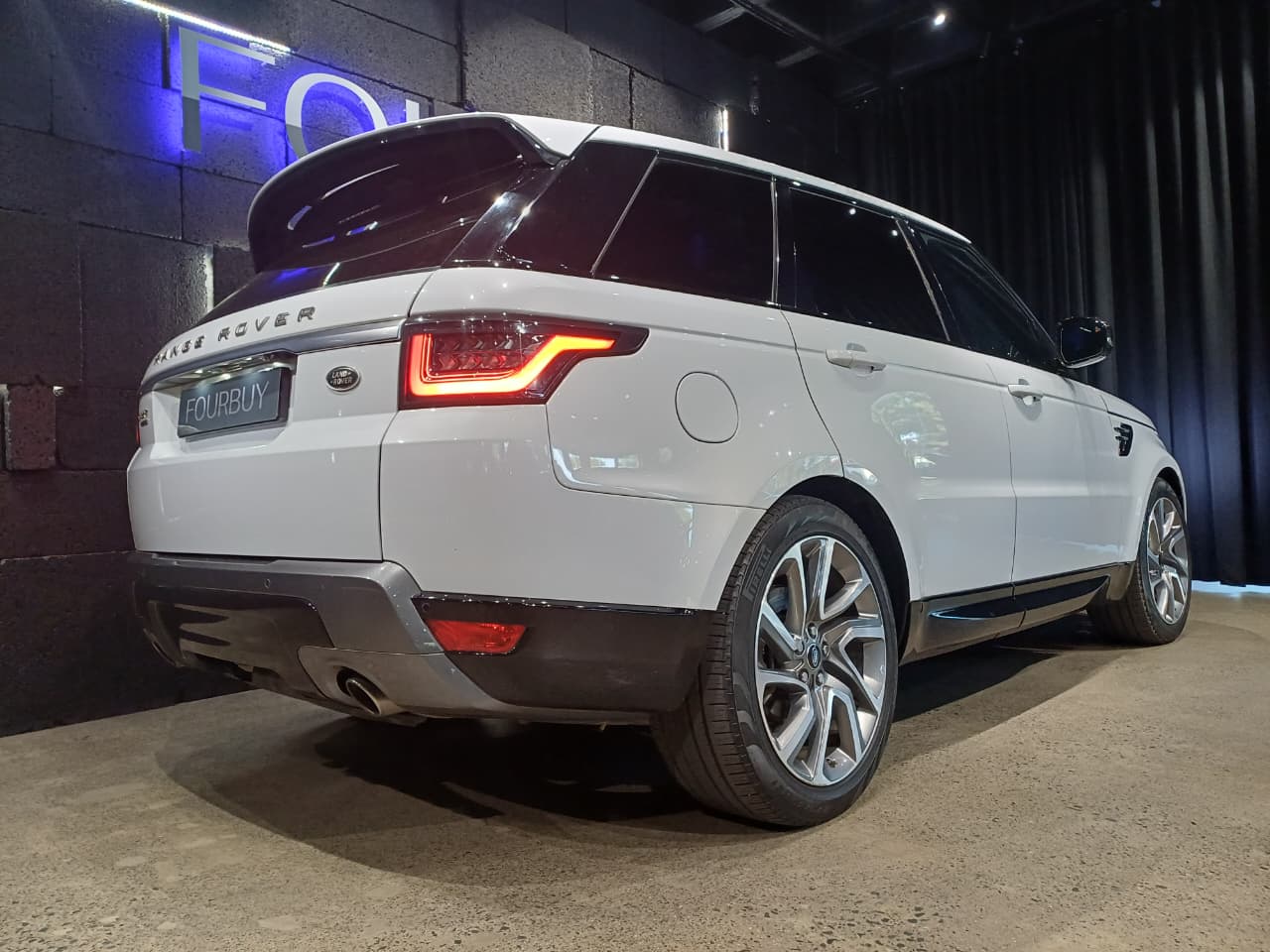 Land Rover Range Rover Sport HSE SDV6 Fourbuy