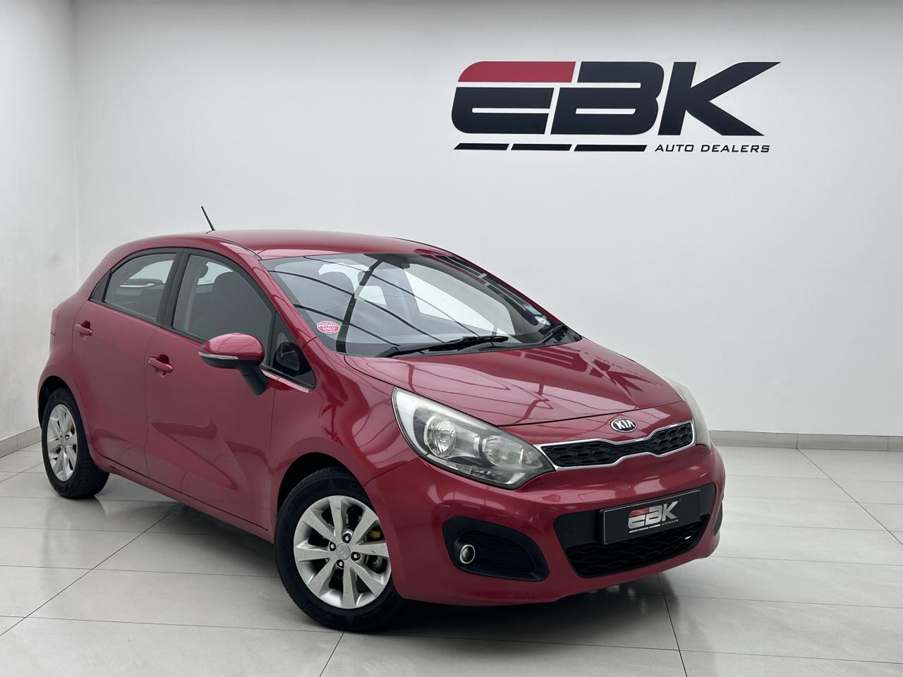 Kia Cerato Hatch 2.0 EX Auto EBK Main Street