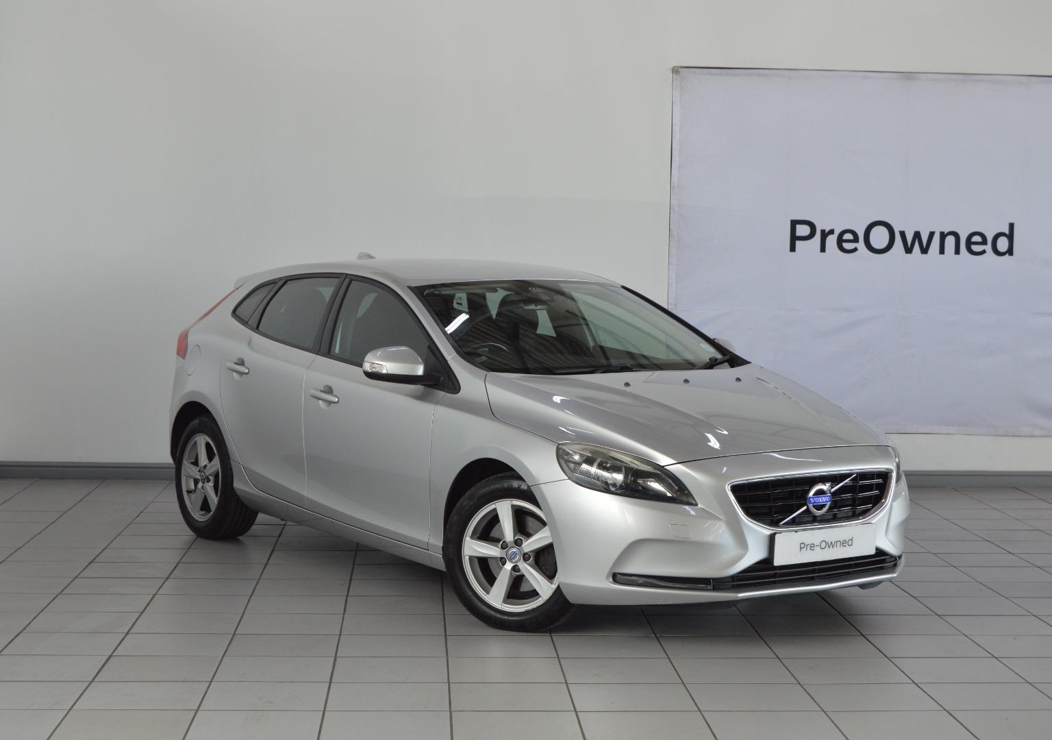 Volvo V40 T3 Essential Mazda Port Elizabeth