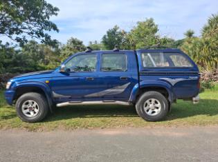 2004 Toyota Hilux 3.0KZ-TE  4x4 Raider for sale